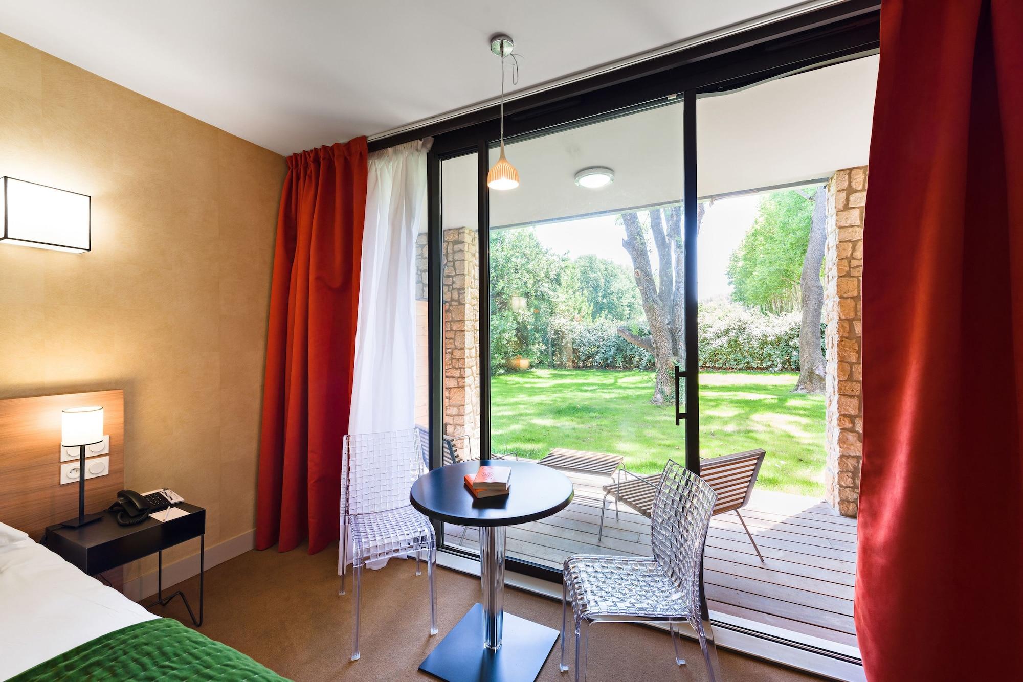 Le Moulin De Vernegues Hotel & Spa Mallemort Exterior photo